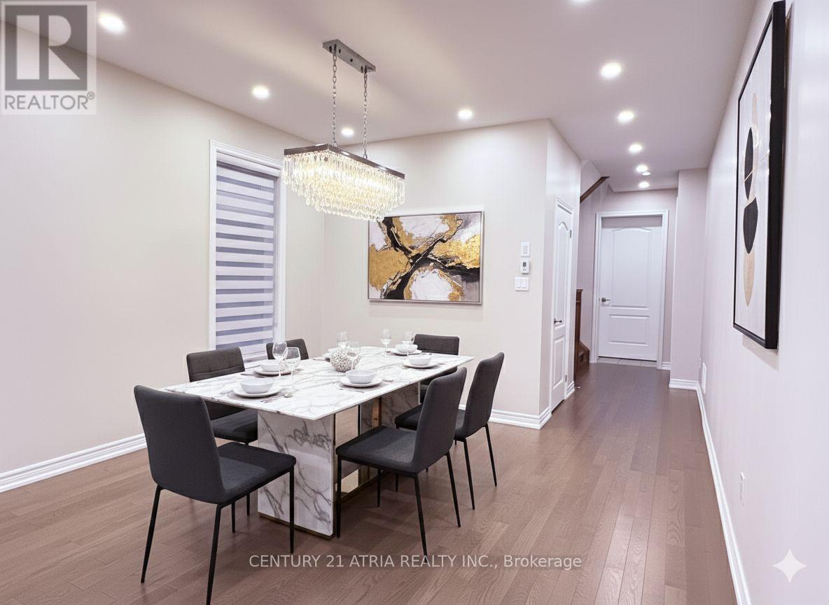 52 Luzon Avenue, Markham, Ontario L6B 1N6 - Photo 3 - N12324329