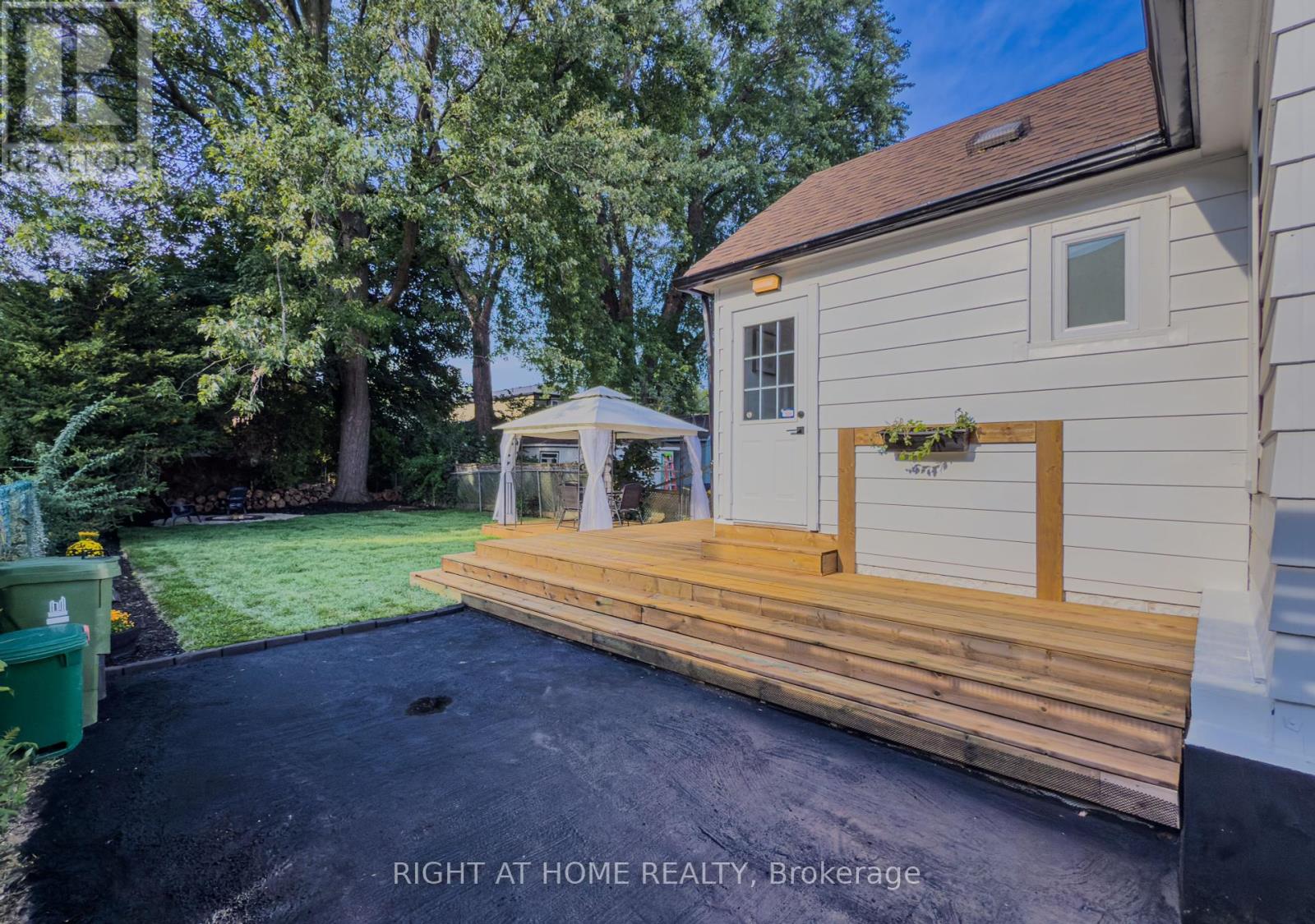 32 Brenton Street, Toronto, Ontario  M4B 1C9 - Photo 49 - E12463219