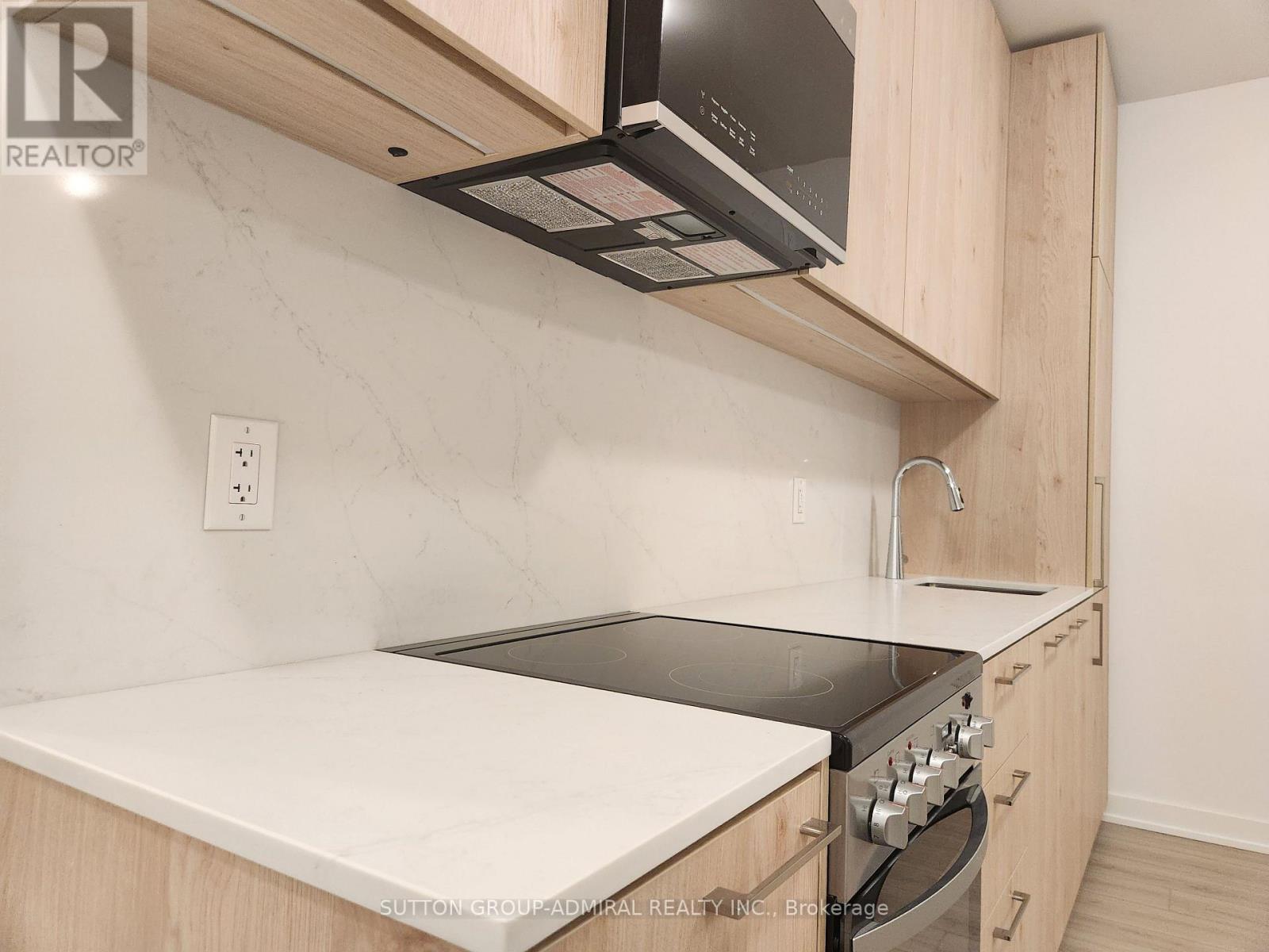 304A - 7439 KINGSTON ROAD, Toronto, Ontario