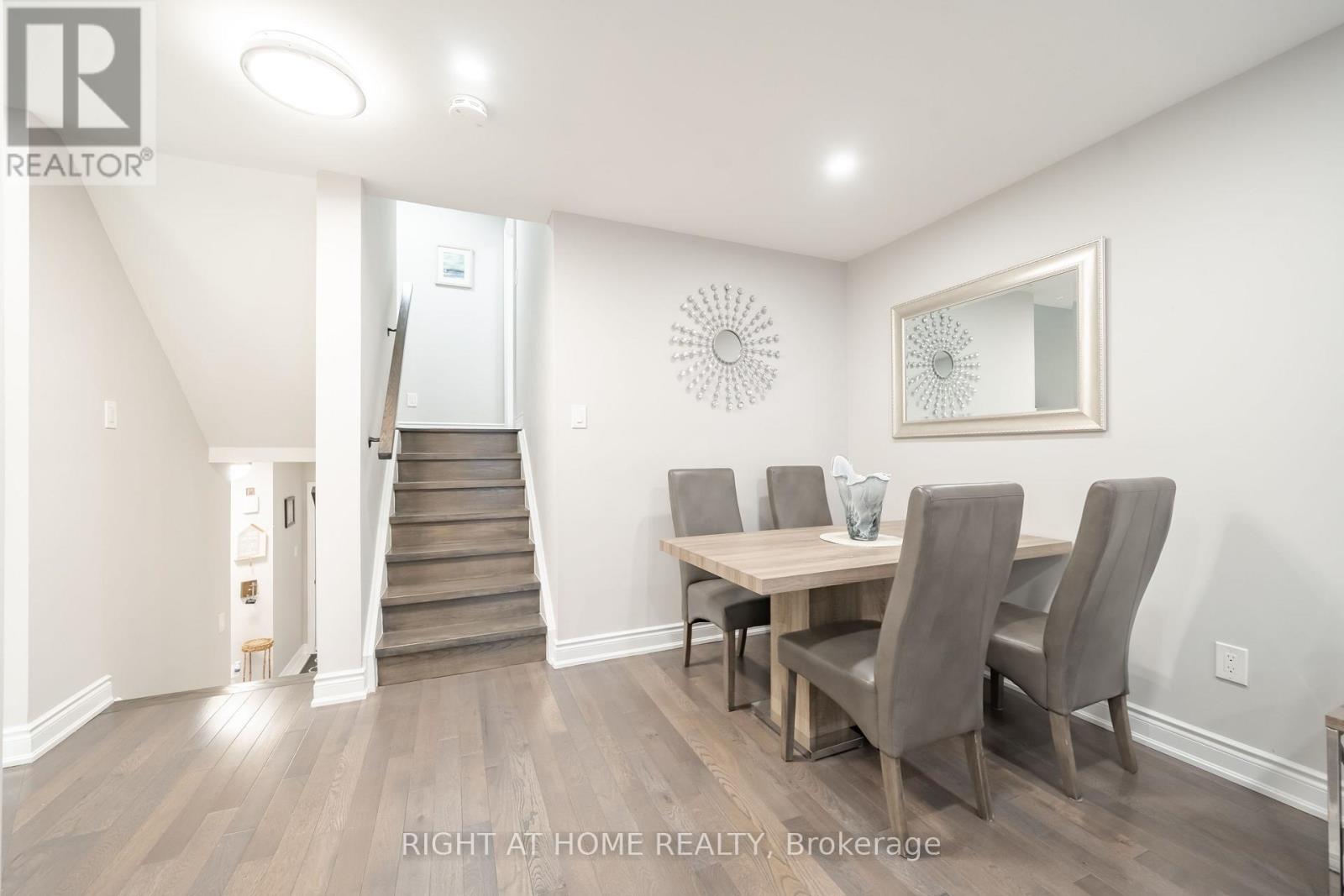 9 Royal Cedar Court, East Gwillimbury, Ontario  L9N 1R7 - Photo 13 - N12515306