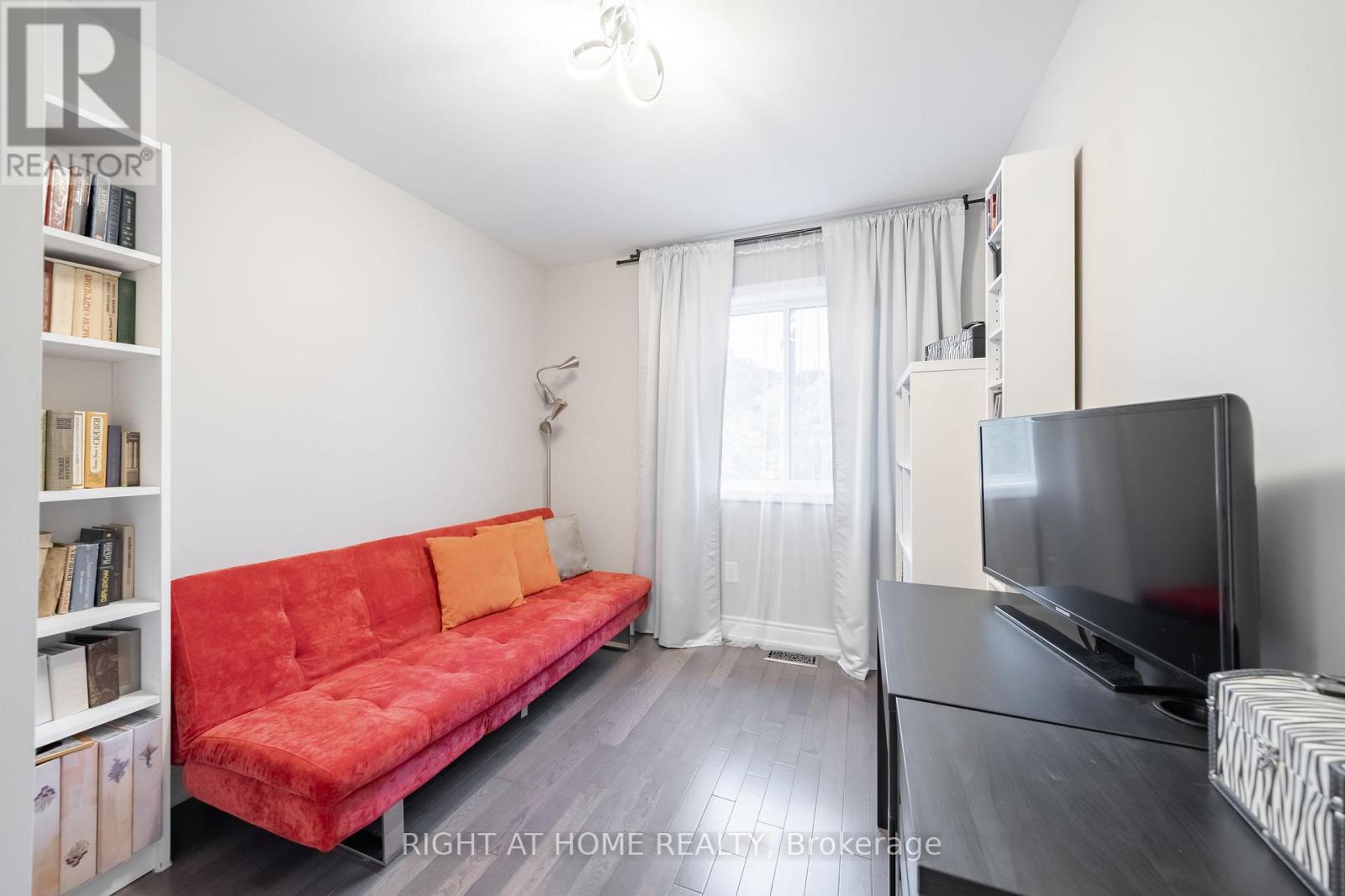 9 Royal Cedar Court, East Gwillimbury, Ontario  L9N 1R7 - Photo 26 - N12515306