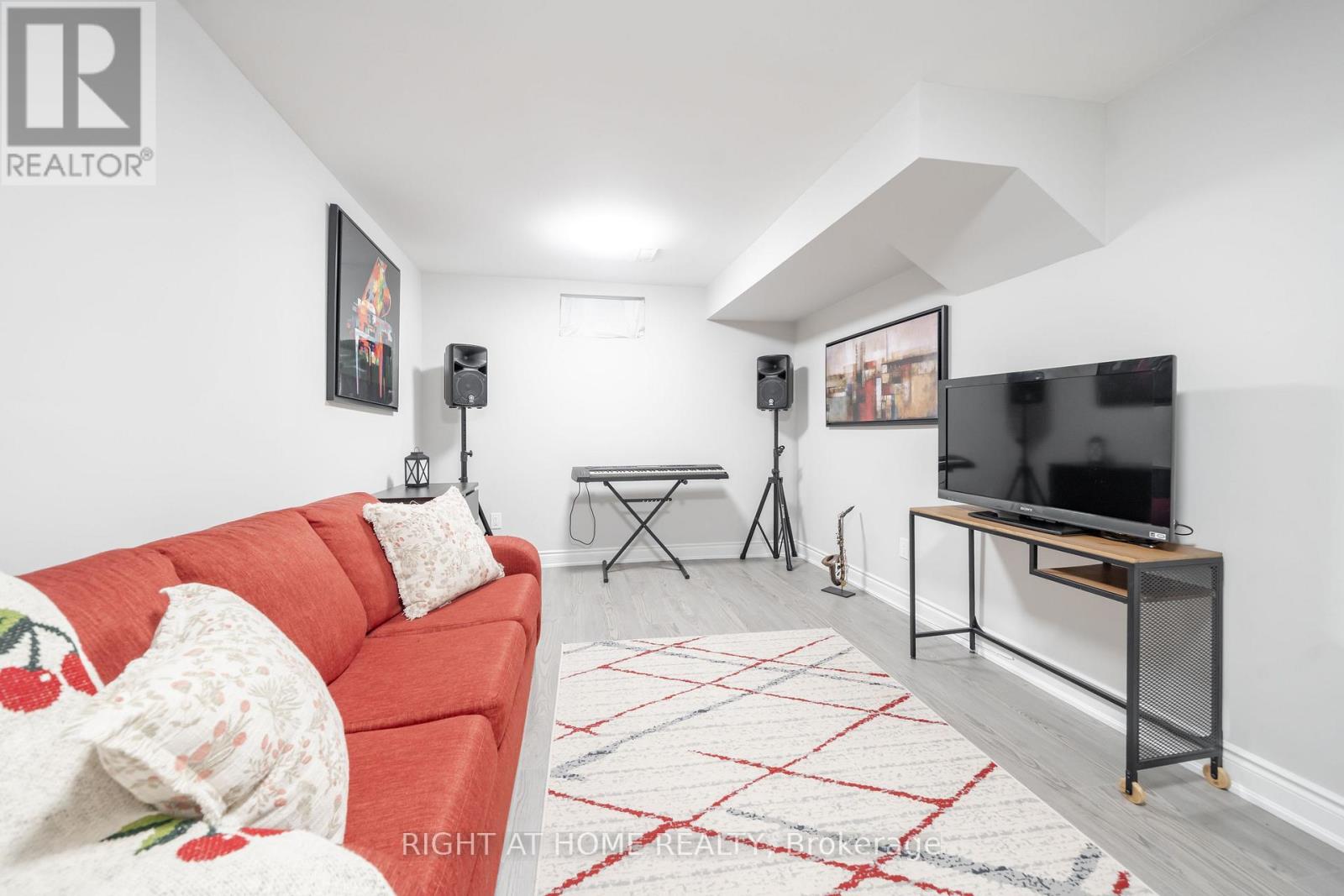 9 Royal Cedar Court, East Gwillimbury, Ontario  L9N 1R7 - Photo 29 - N12515306