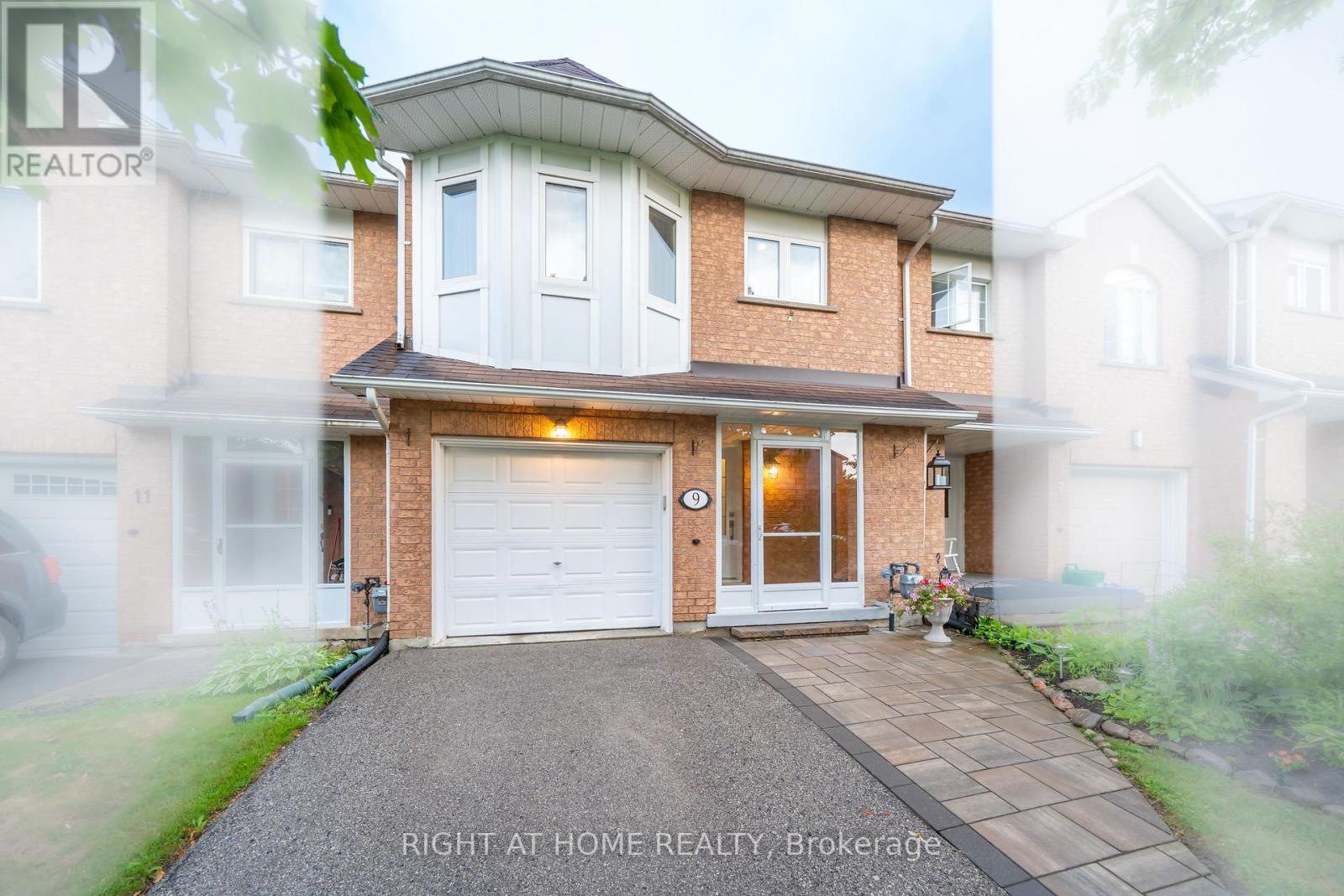 9 Royal Cedar Court, East Gwillimbury, Ontario  L9N 1R7 - Photo 31 - N12515306