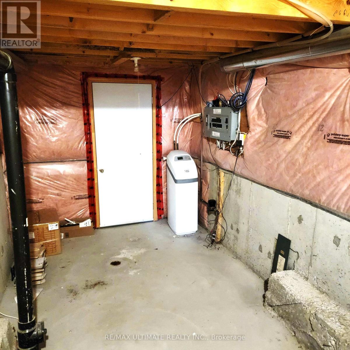 578 Reeves Way Boulevard, Whitchurch-Stouffville, Ontario  L4A 0T3 - Photo 15 - N12515314