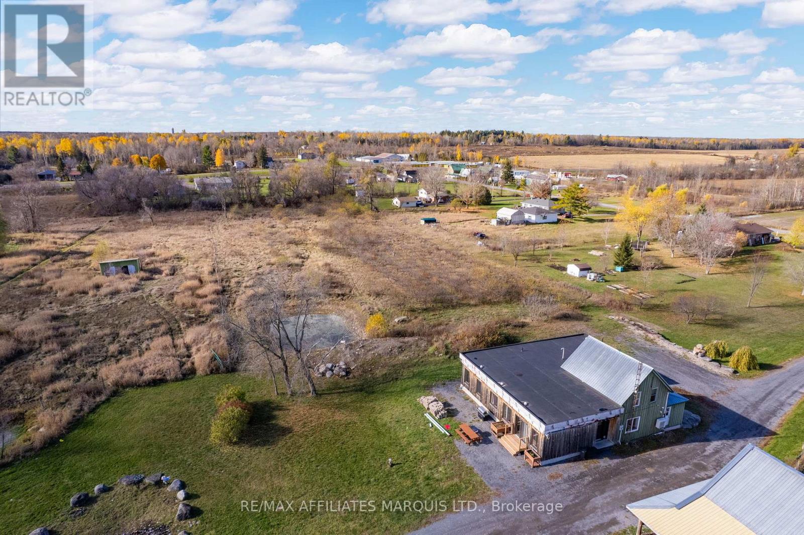 17390 Mcphail Road, South Stormont, Ontario K0C 2A0 - Photo 39 - X12515356