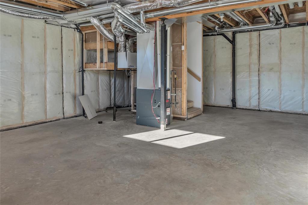 325 Numeracy Lane, Winnipeg, Manitoba  R2P 3A6 - Photo 27 - 202526638