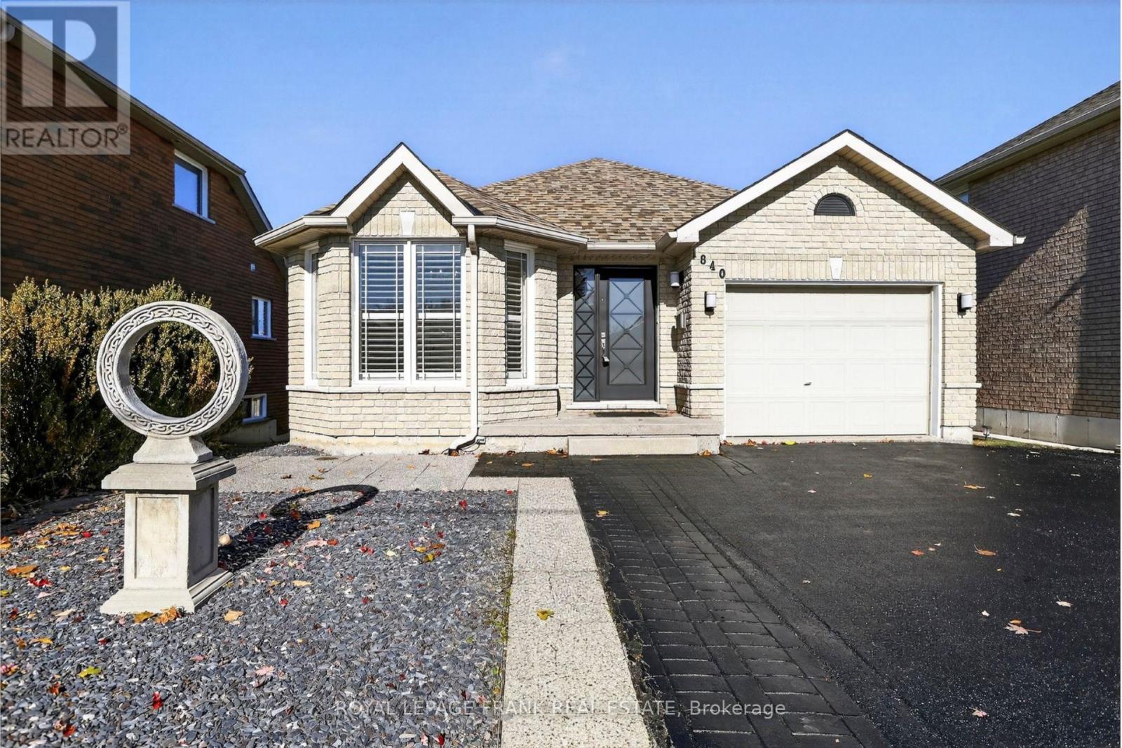 1840 GLENFOREST BOULEVARD, Peterborough, Ontario