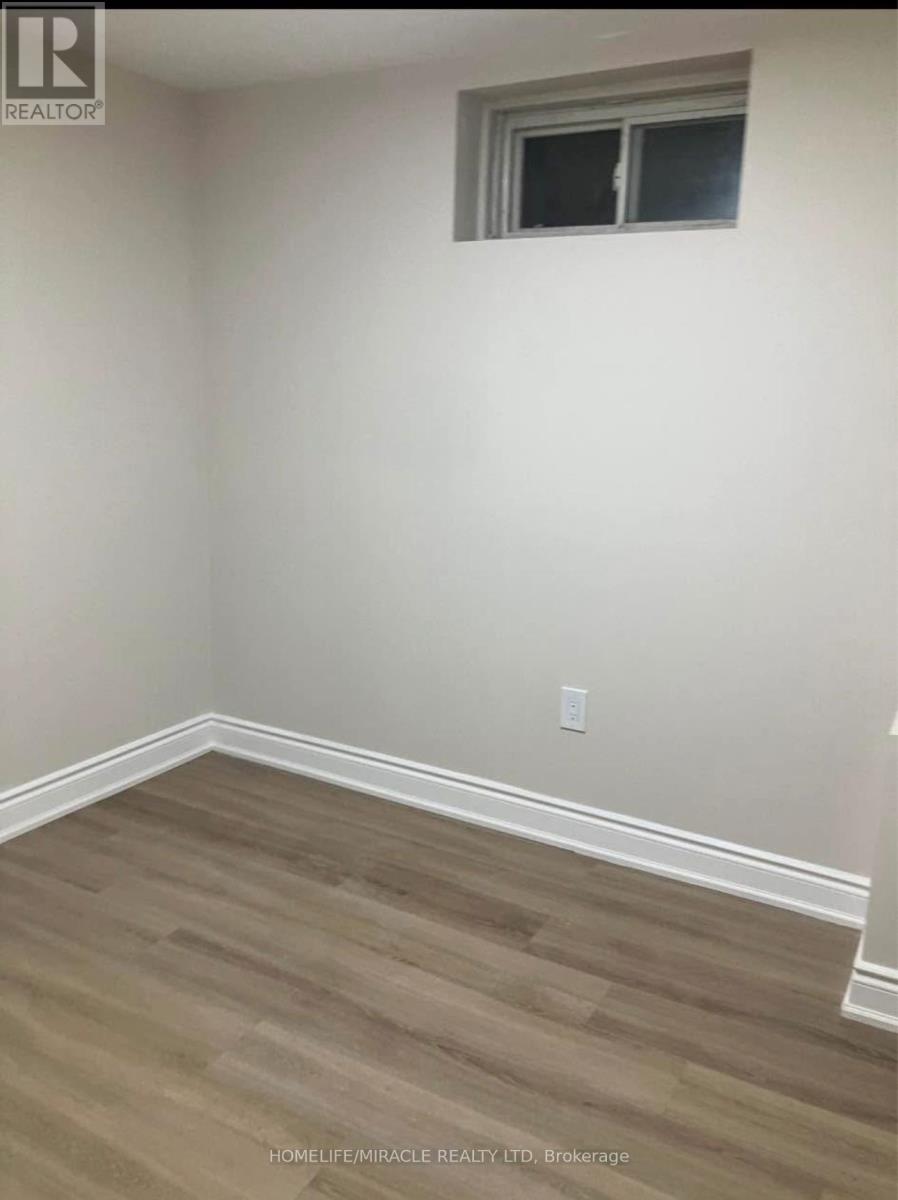 Bsmt - 6900 Estoril Road Ne, Mississauga, Ontario  L5N 1N1 - Photo 6 - W12515298