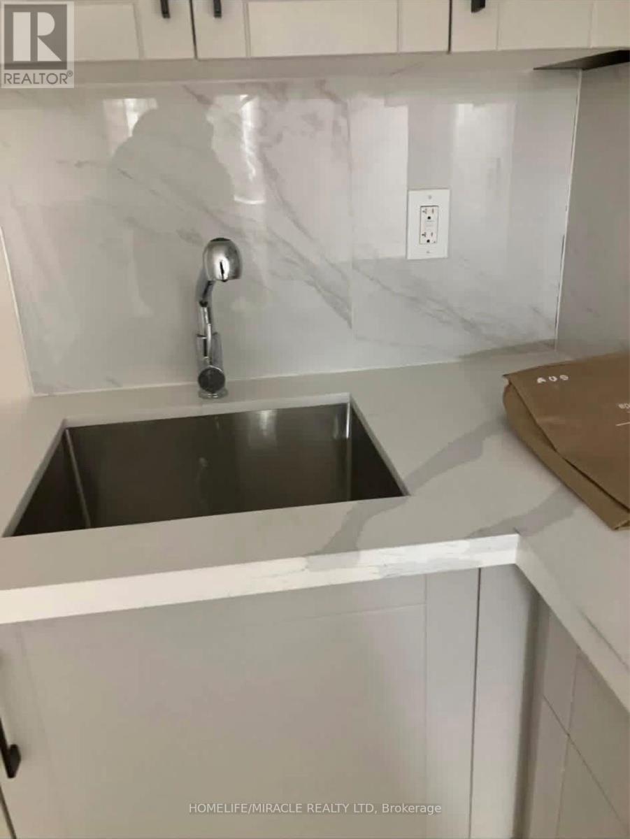 Bsmt - 6900 Estoril Road Ne, Mississauga, Ontario  L5N 1N1 - Photo 8 - W12515298