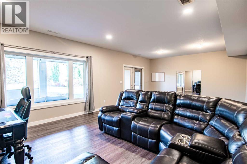 14 Garrison Place, Red Deer, Alberta  T4P 0P7 - Photo 28 - A2268856