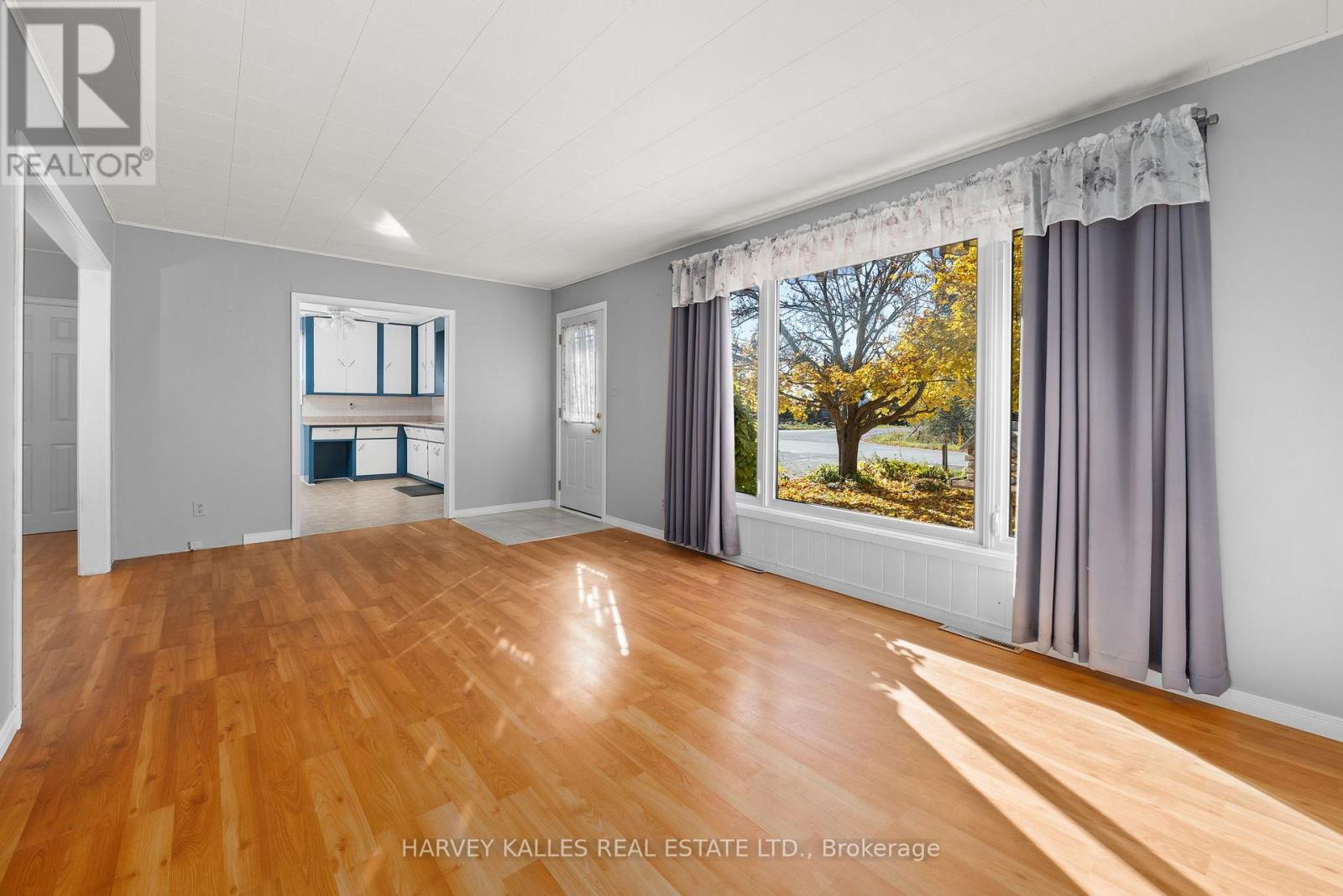 1075 County Rd 10 Road, Prince Edward County, Ontario K0K 2T0 - Photo 7 - X12515348