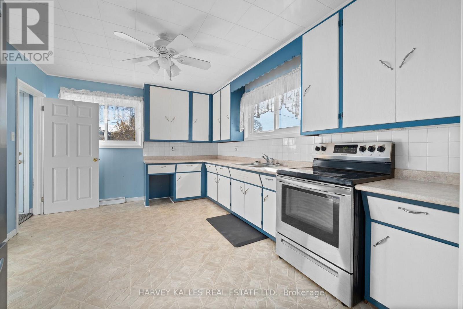 1075 County Rd 10 Road, Prince Edward County, Ontario K0K 2T0 - Photo 8 - X12515348