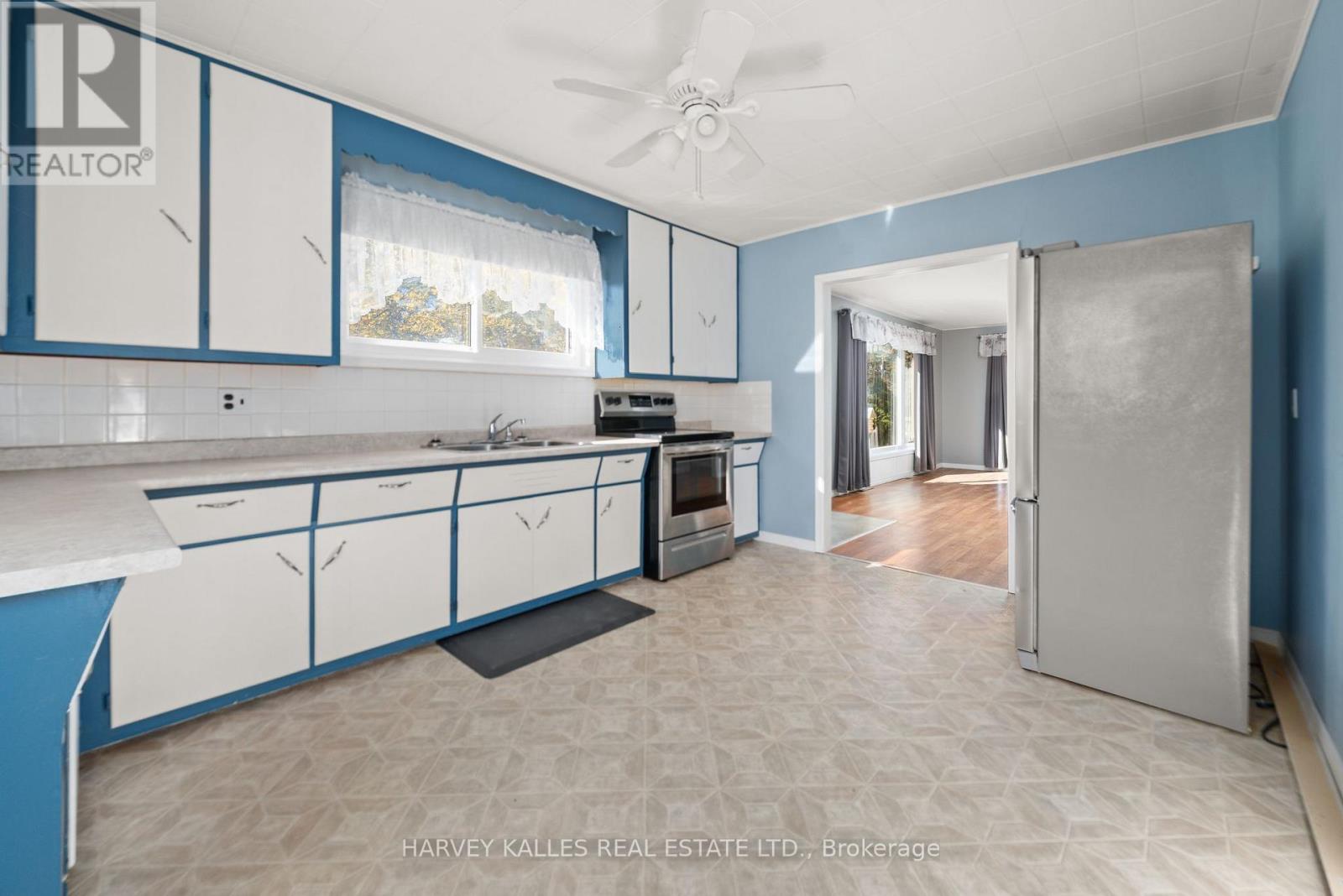 1075 County Rd 10 Road, Prince Edward County, Ontario K0K 2T0 - Photo 9 - X12515348