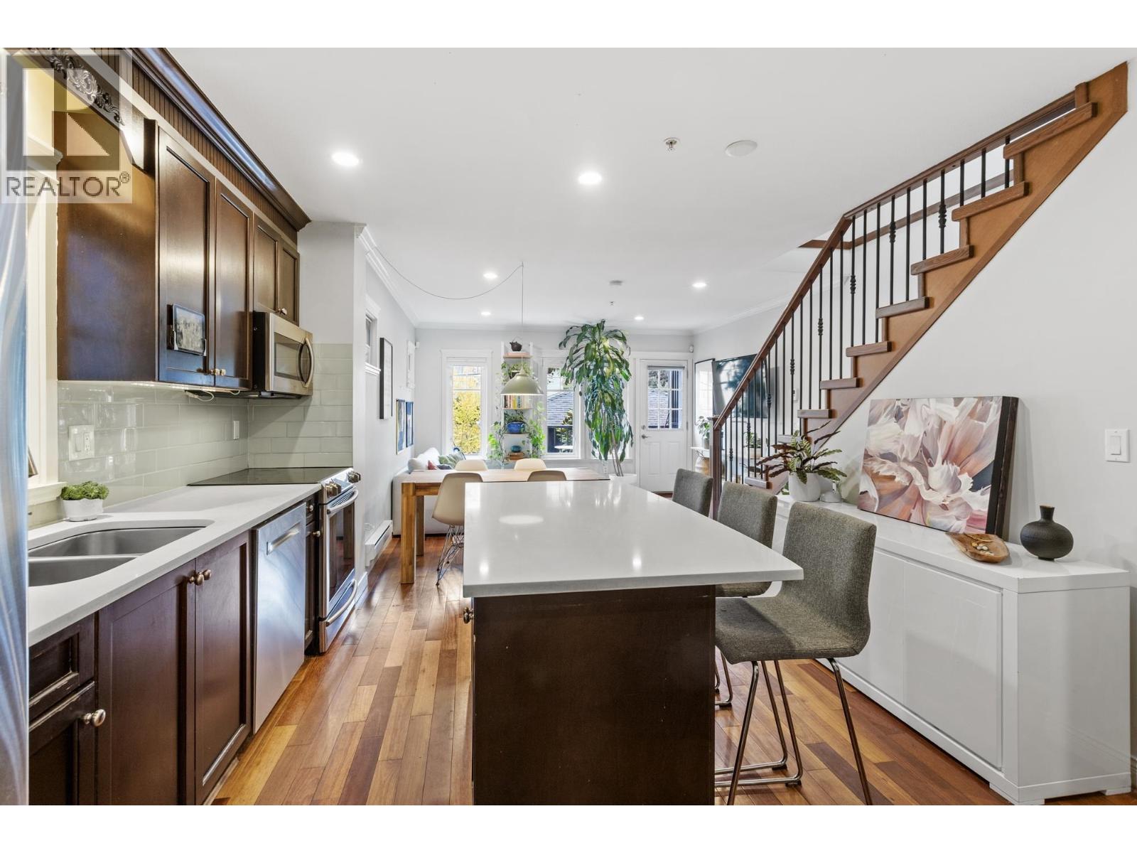 1743 Frances Street, Vancouver, British Columbia V5L 1Z5 - Photo 10 - R3064881