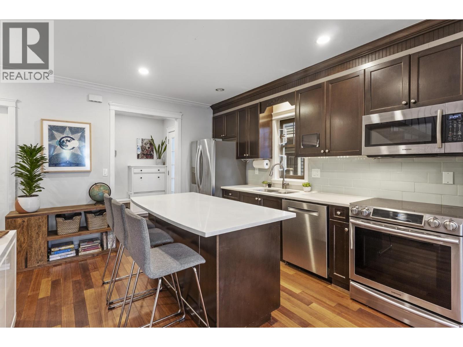 1743 Frances Street, Vancouver, British Columbia V5L 1Z5 - Photo 7 - R3064881