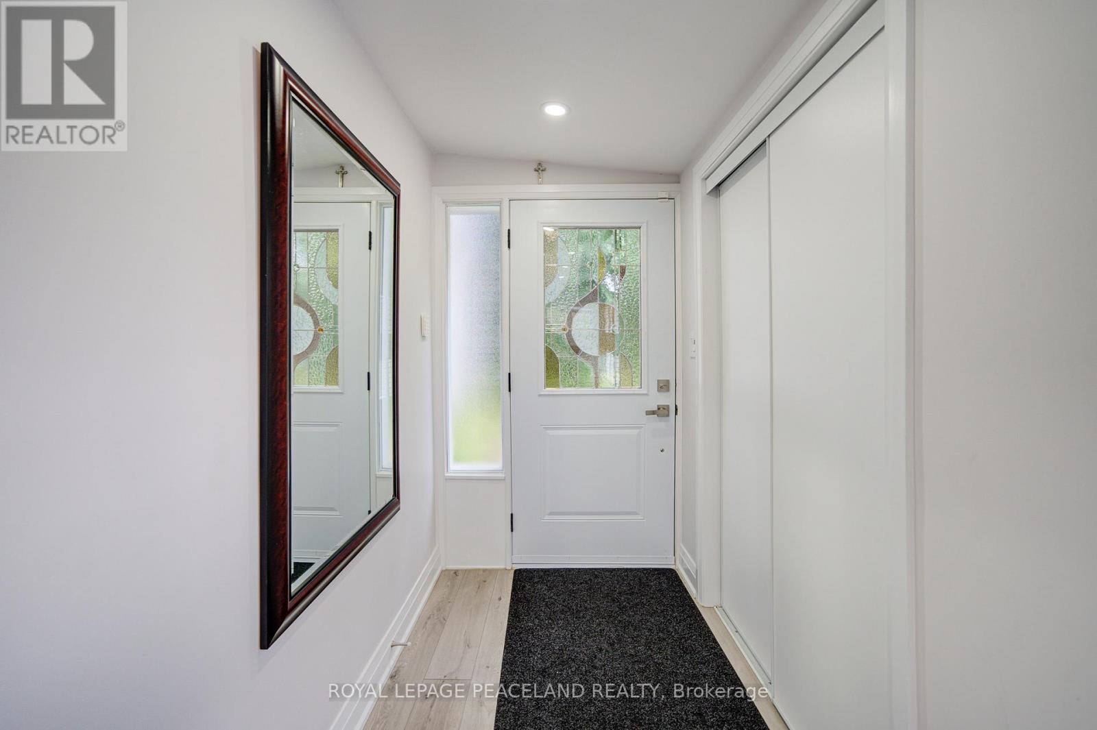 38 Lakeview Avenue, Whitchurch-Stouffville, Ontario  L4A 2H1 - Photo 10 - N12431368