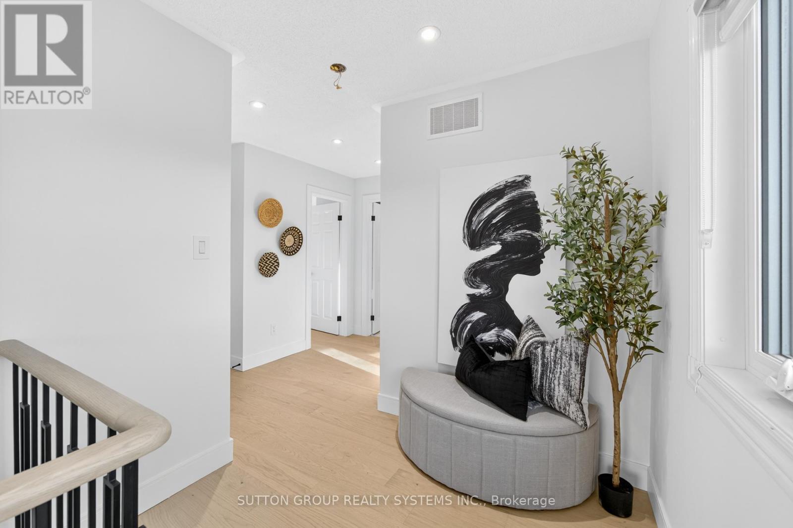 2281 Pell Crescent, Oakville, Ontario  L6M 3T6 - Photo 21 - W12513538