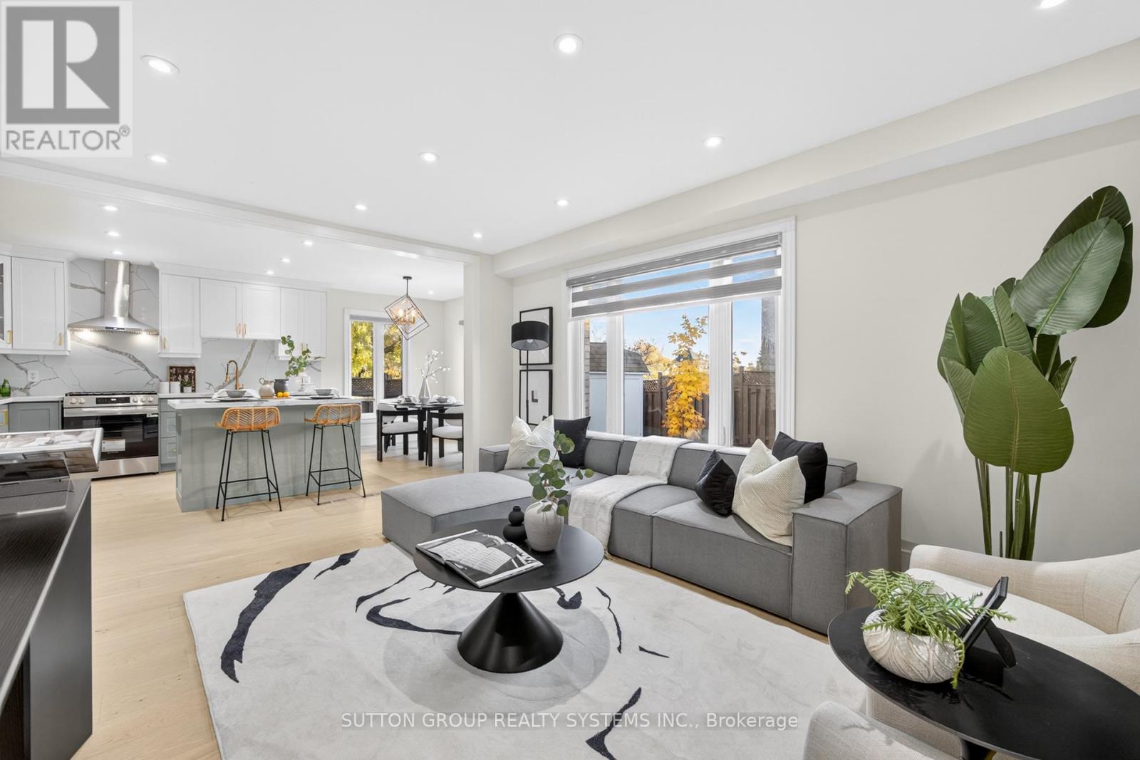 2281 Pell Crescent, Oakville, Ontario  L6M 3T6 - Photo 10 - W12513538