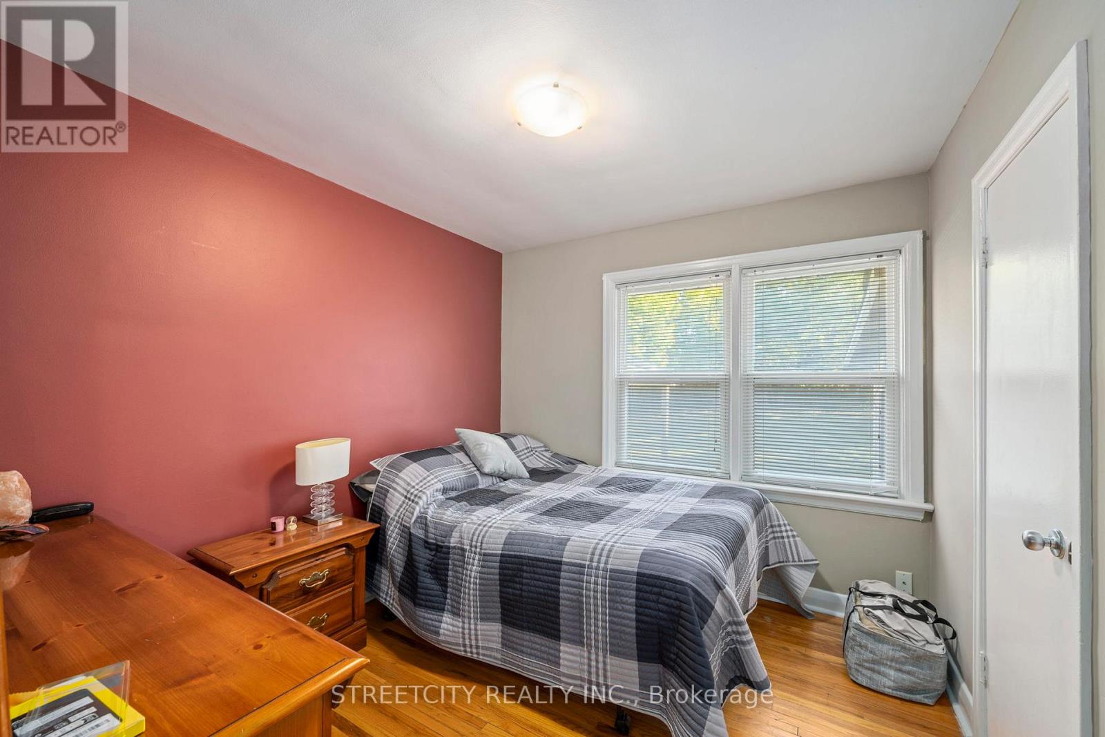 312 Fairview Avenue, London South, Ontario  N6C 4T8 - Photo 18 - X12515342