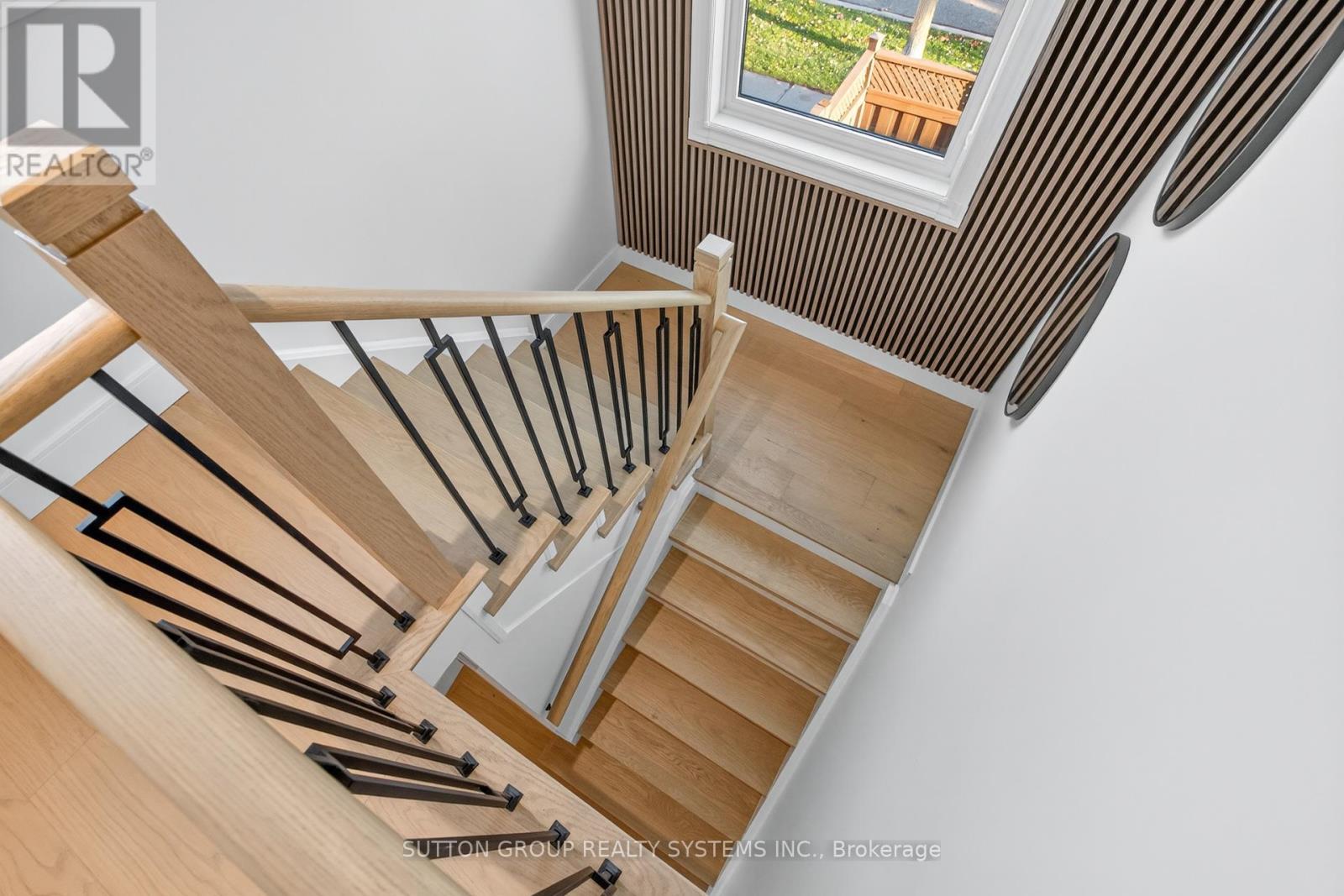 2281 Pell Crescent, Oakville, Ontario  L6M 3T6 - Photo 19 - W12513538