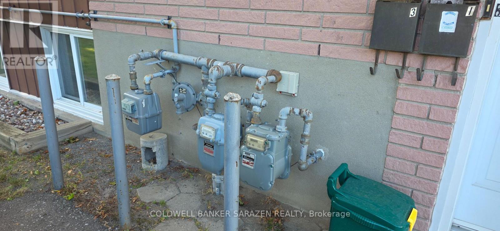 2707 Priscilla Street, Ottawa, Ontario  K2B 7E1 - Photo 43 - X12469200