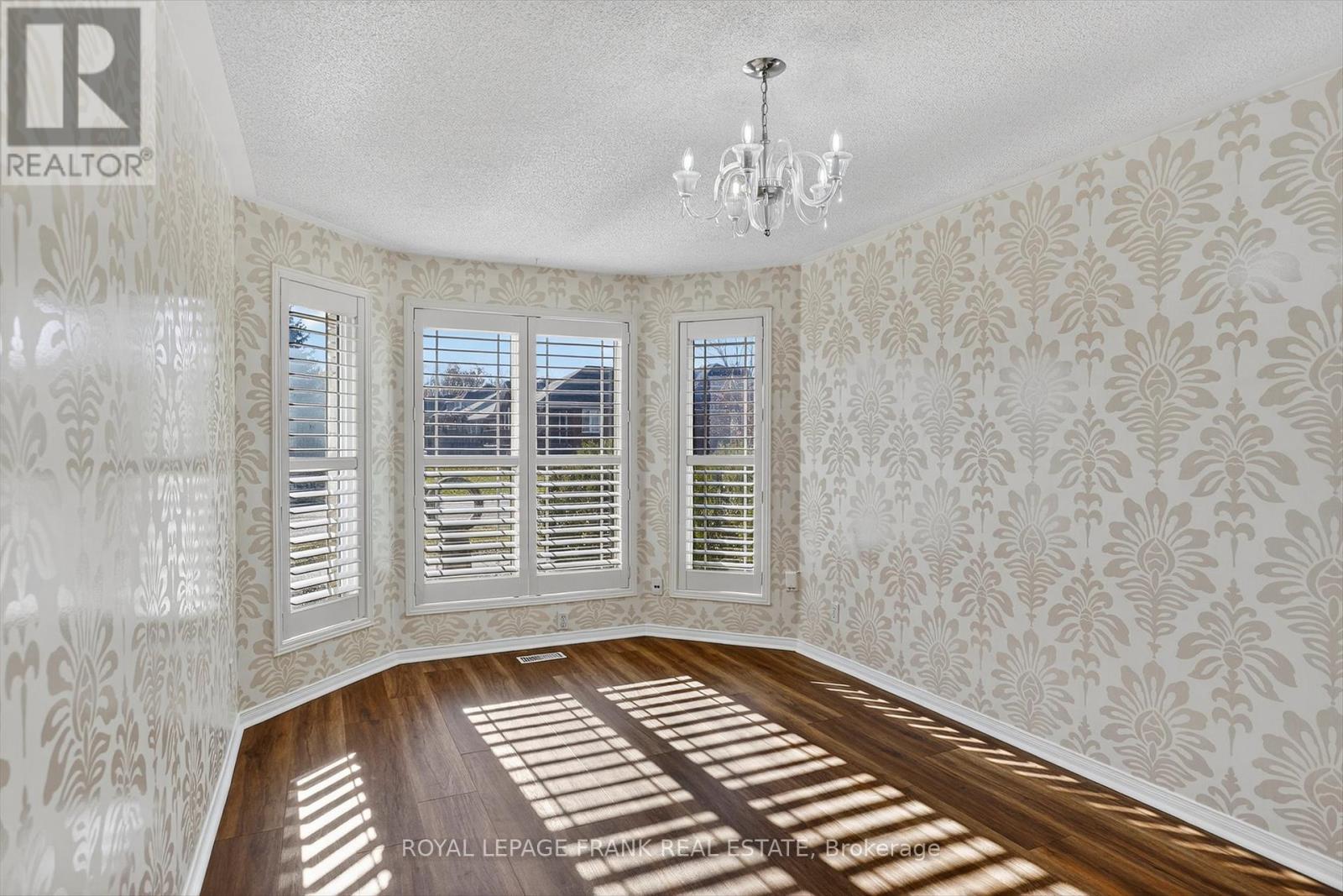 1840 Glenforest Boulevard, Peterborough, Ontario K9K 2P3 - Photo 4 - X12511884