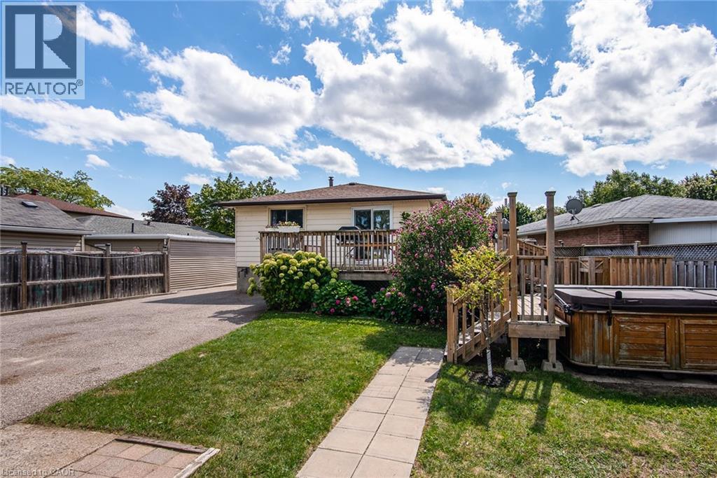 77 Roberts Crescent, Kitchener, Ontario  N2E 1A6 - Photo 41 - 40786114