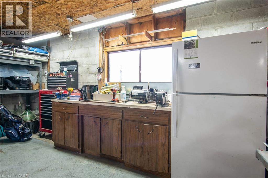 77 Roberts Crescent, Kitchener, Ontario  N2E 1A6 - Photo 46 - 40786114