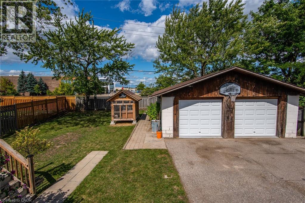 77 Roberts Crescent, Kitchener, Ontario  N2E 1A6 - Photo 6 - 40786114