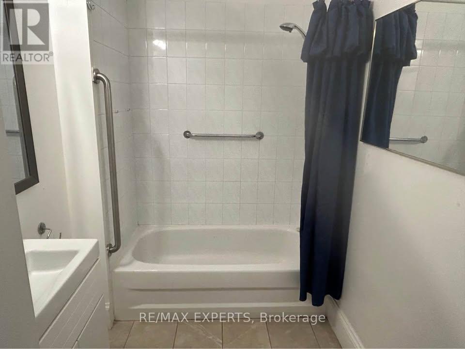 1 - 94 Bloor Street W, Oshawa, Ontario  L1J 1P4 - Photo 5 - E12515338