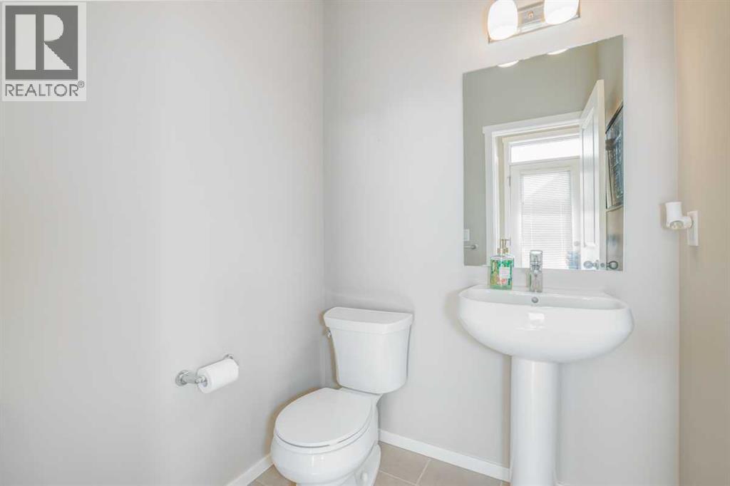 59 Mahogany Drive Se, Calgary, Alberta  T3M 2K3 - Photo 14 - A2258789