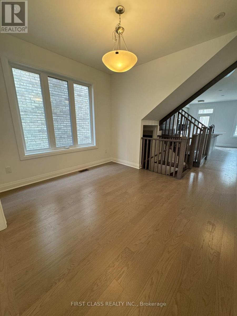 12 Sweet Pear Street, Markham, Ontario  L6C 3M3 - Photo 4 - N12515324