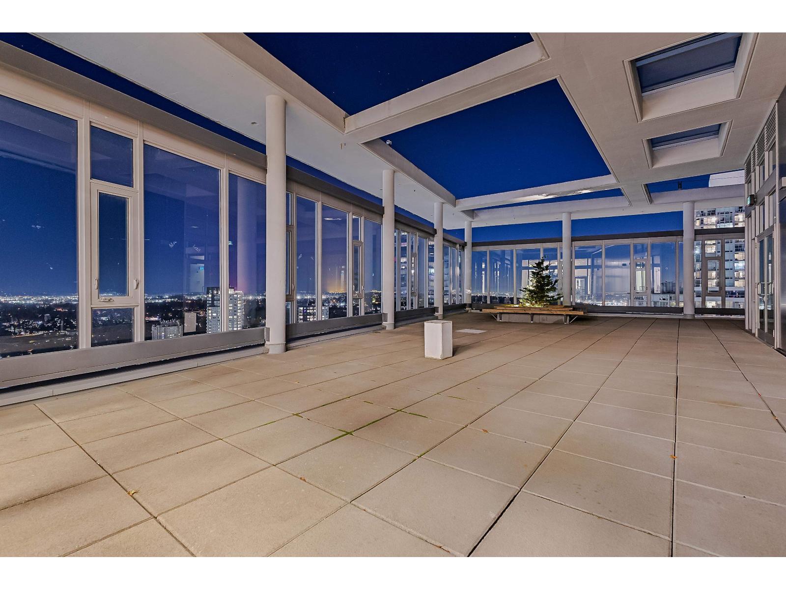 1512 13438 Central Avenue, Surrey, British Columbia V3T 0N2 - Photo 39 - R3064427