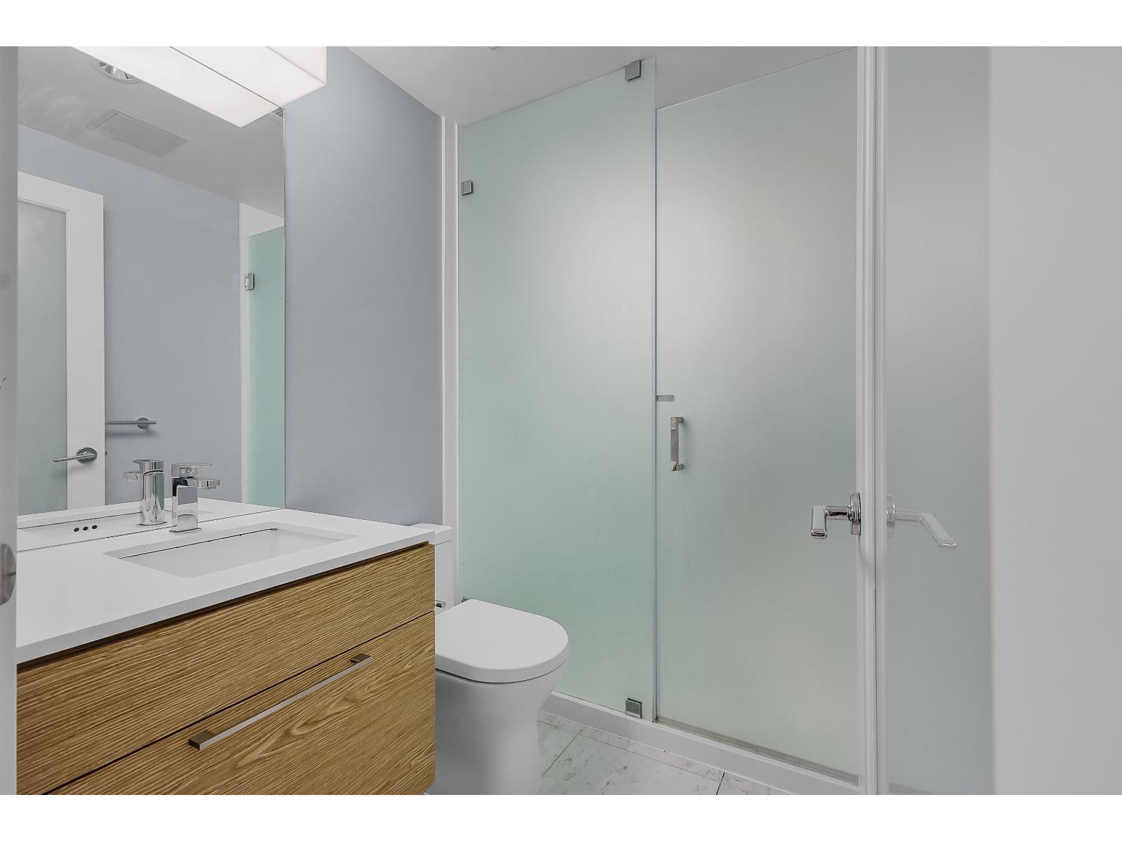 1512 13438 Central Avenue, Surrey, British Columbia V3T 0N2 - Photo 3 - R3064427