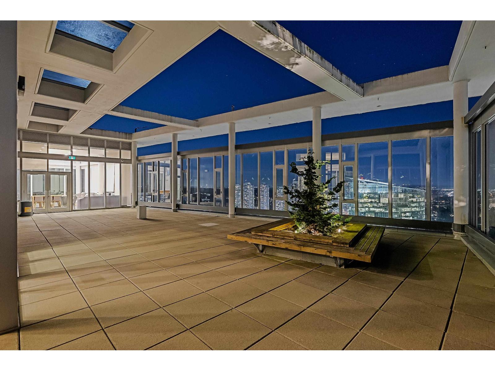 1512 13438 Central Avenue, Surrey, British Columbia V3T 0N2 - Photo 33 - R3064427