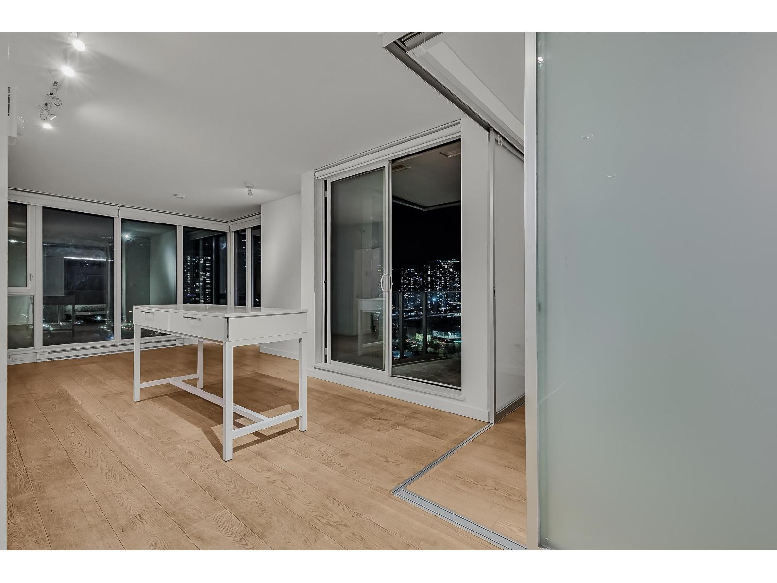 1512 13438 Central Avenue, Surrey, British Columbia V3T 0N2 - Photo 21 - R3064427