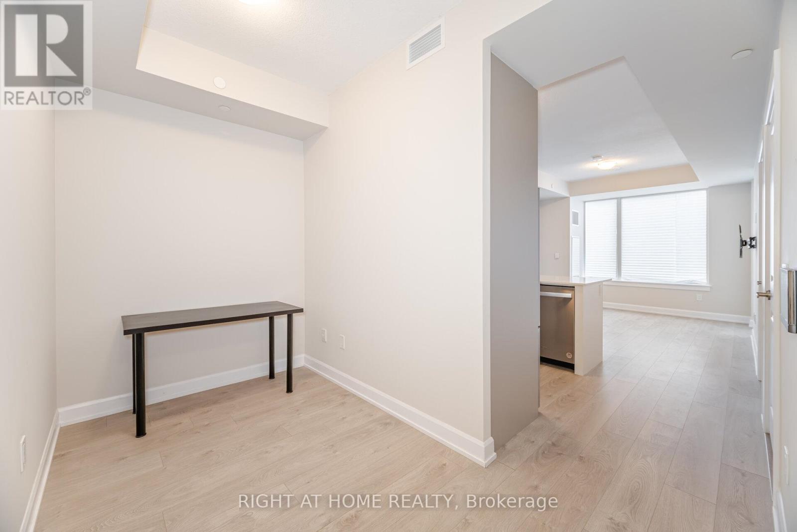 518 - 3220 William Coltson Avenue, Oakville, Ontario  L6H 7X9 - Photo 10 - W12515340