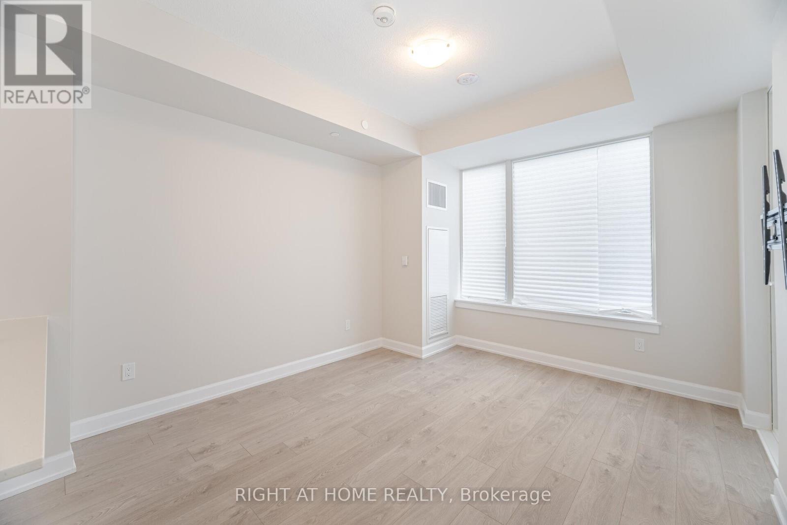 518 - 3220 William Coltson Avenue, Oakville, Ontario  L6H 7X9 - Photo 17 - W12515340