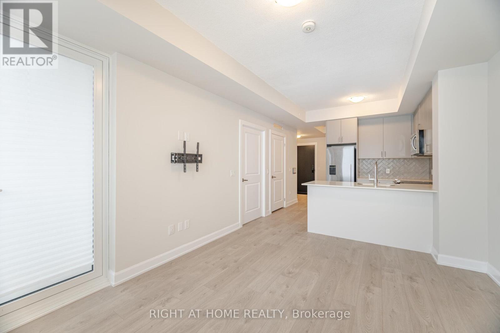 518 - 3220 William Coltson Avenue, Oakville, Ontario  L6H 7X9 - Photo 19 - W12515340