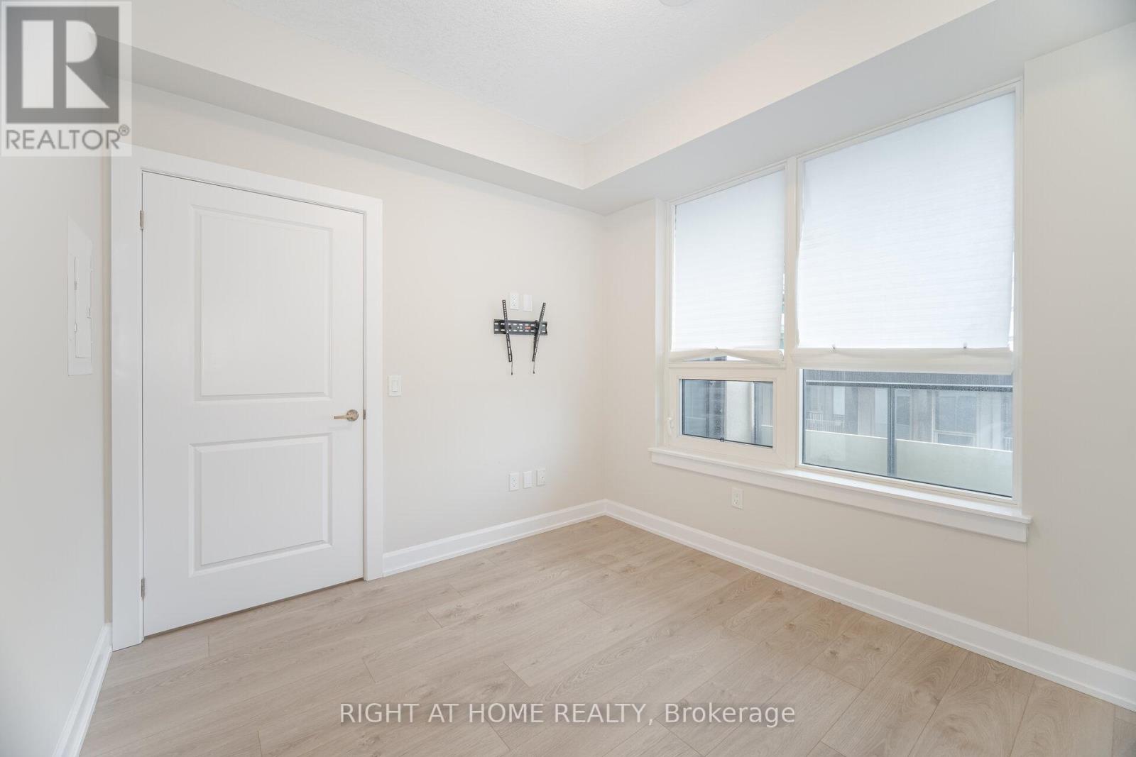 518 - 3220 William Coltson Avenue, Oakville, Ontario  L6H 7X9 - Photo 22 - W12515340