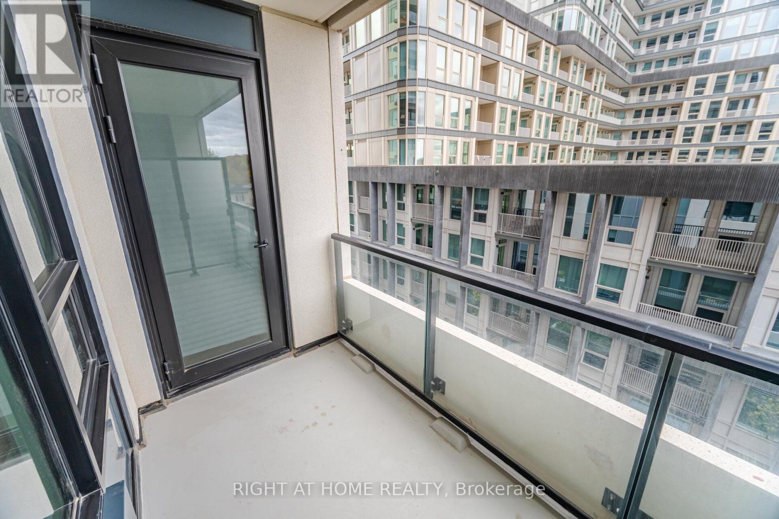 518 - 3220 William Coltson Avenue, Oakville, Ontario  L6H 7X9 - Photo 29 - W12515340