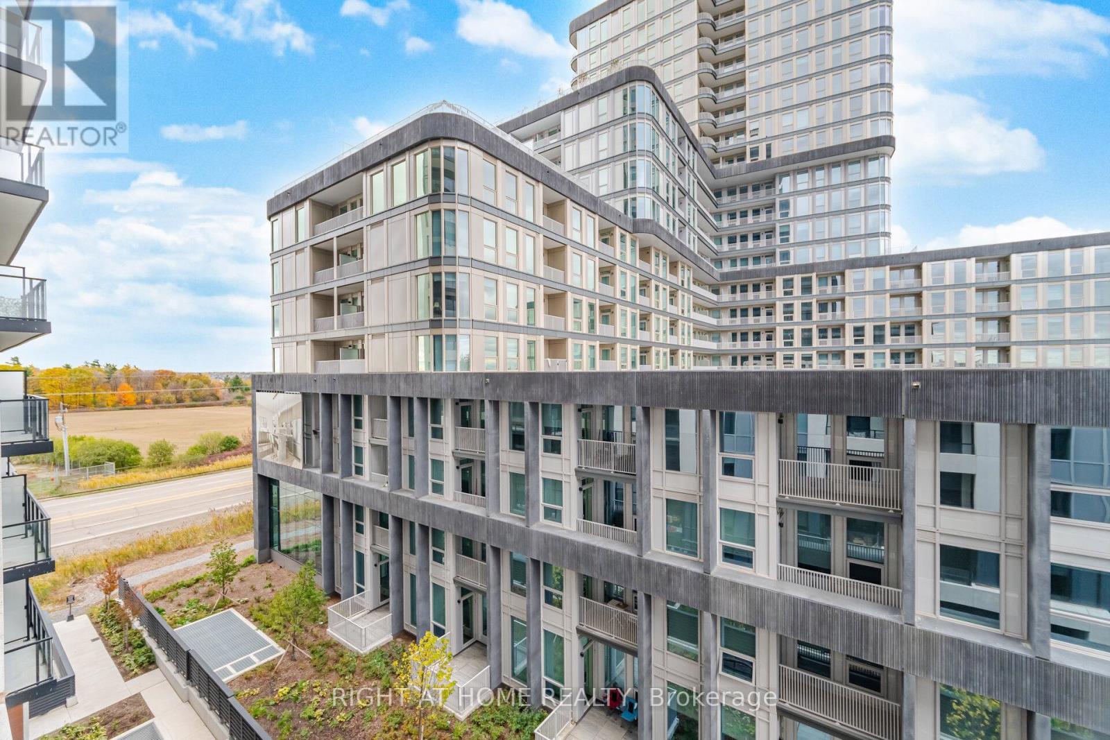 518 - 3220 William Coltson Avenue, Oakville, Ontario  L6H 7X9 - Photo 31 - W12515340