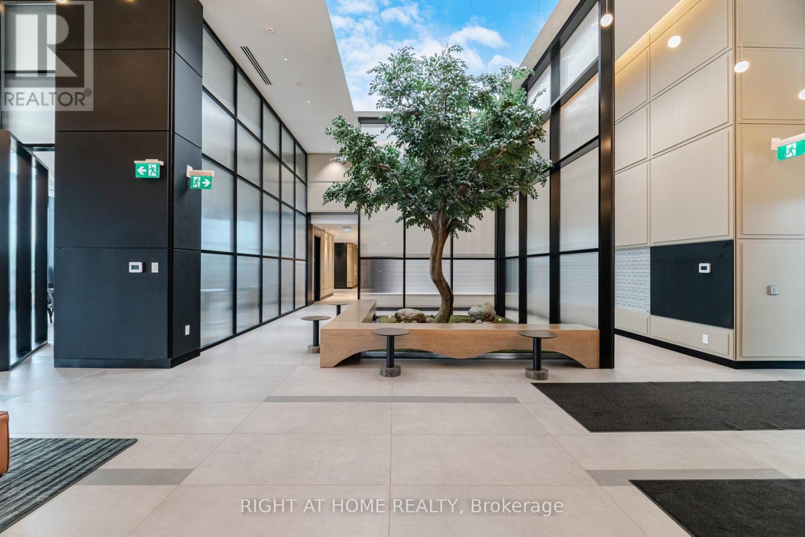 518 - 3220 William Coltson Avenue, Oakville, Ontario  L6H 7X9 - Photo 35 - W12515340