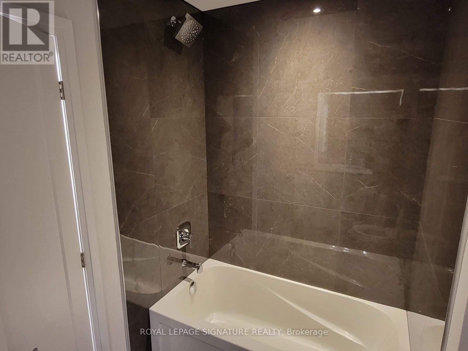 Upper - 6429 Longspur Road, Mississauga, Ontario  L5N 6E3 - Photo 11 - W12515352