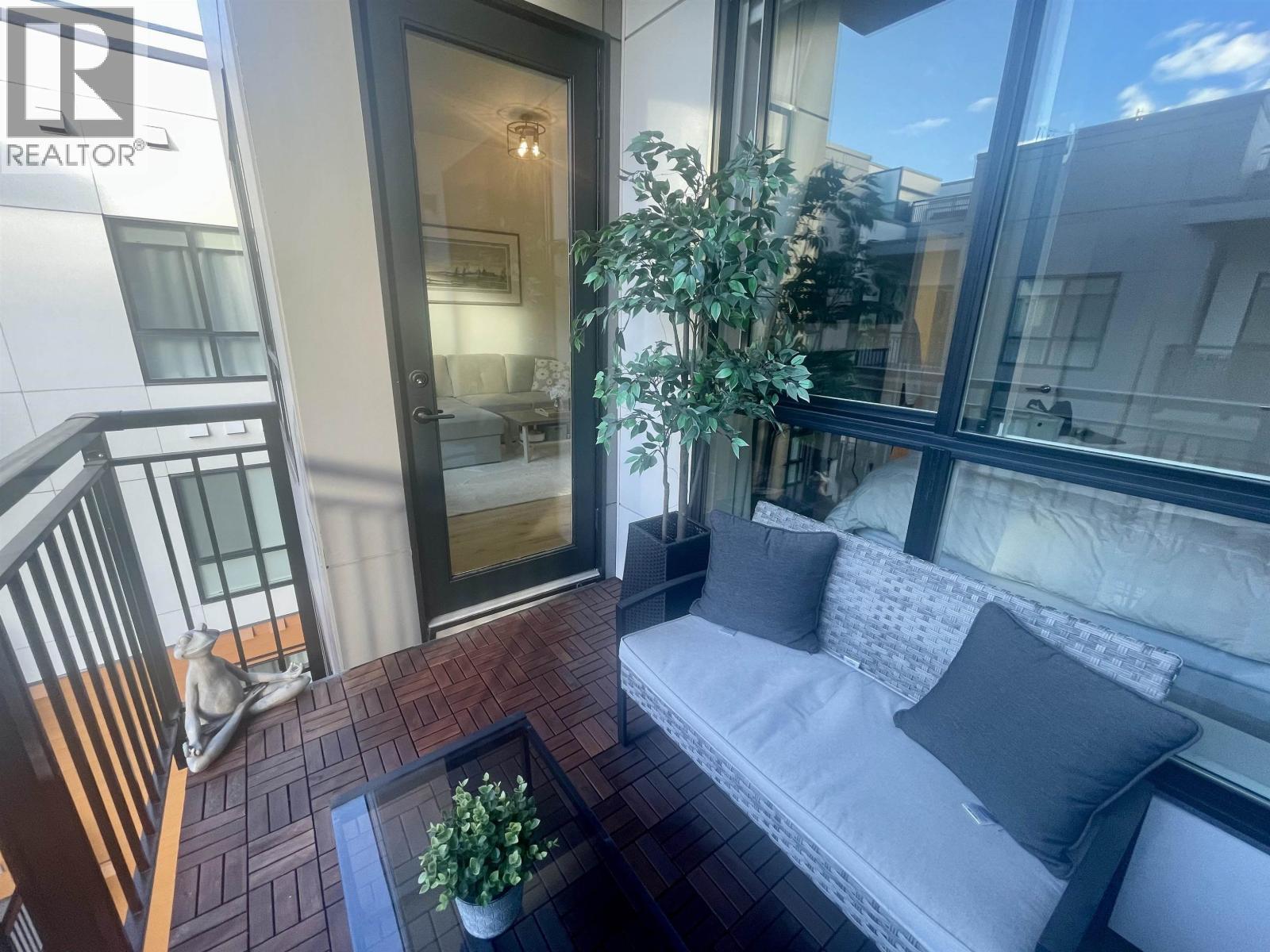 628 55 Klahanie Drive, Port Moody, British Columbia V3H 0M9 - Photo 10 - R3065214