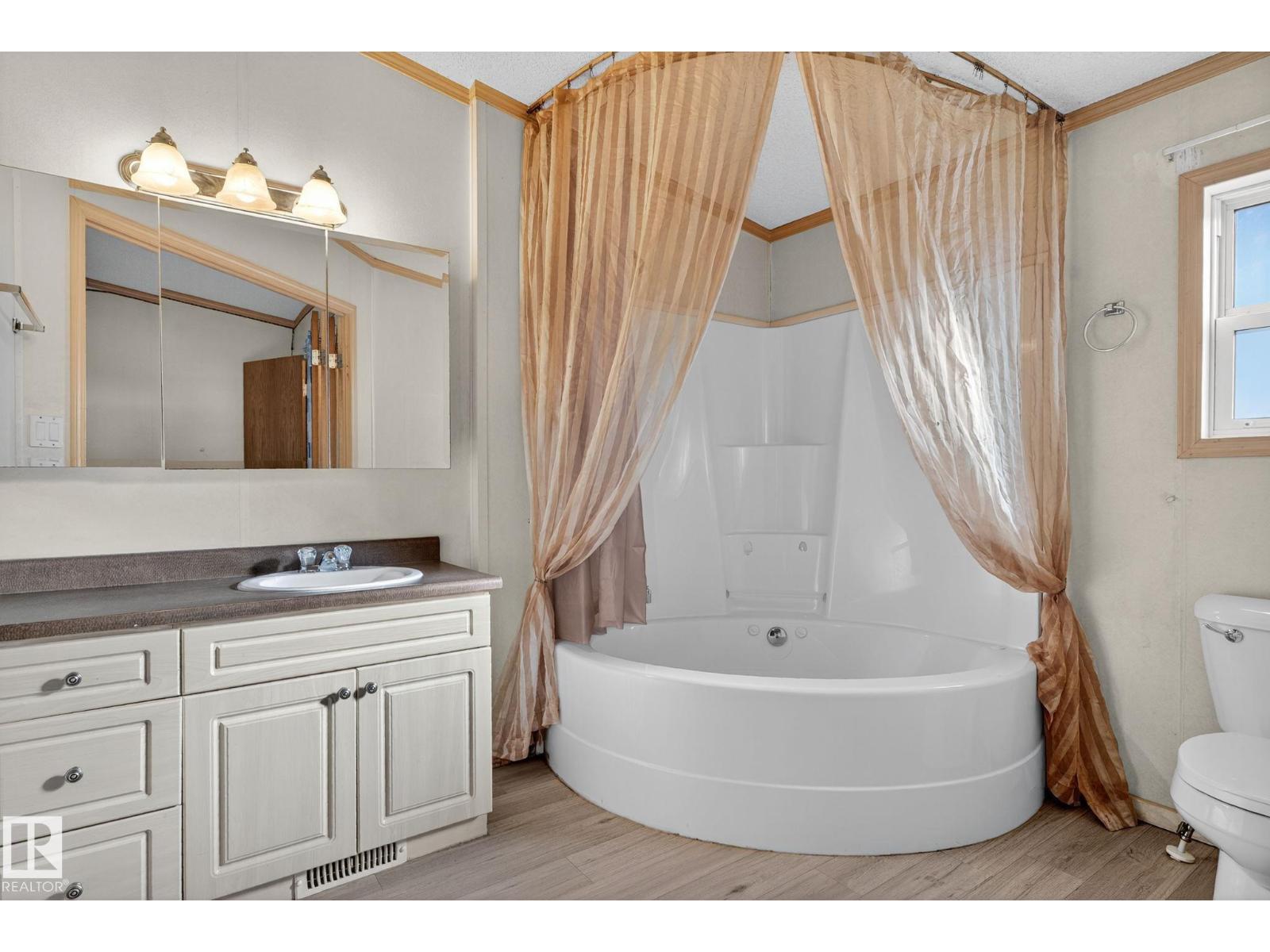 139 Willow Park Estates, Leduc, Alberta  T9E 6J8 - Photo 20 - E4464864