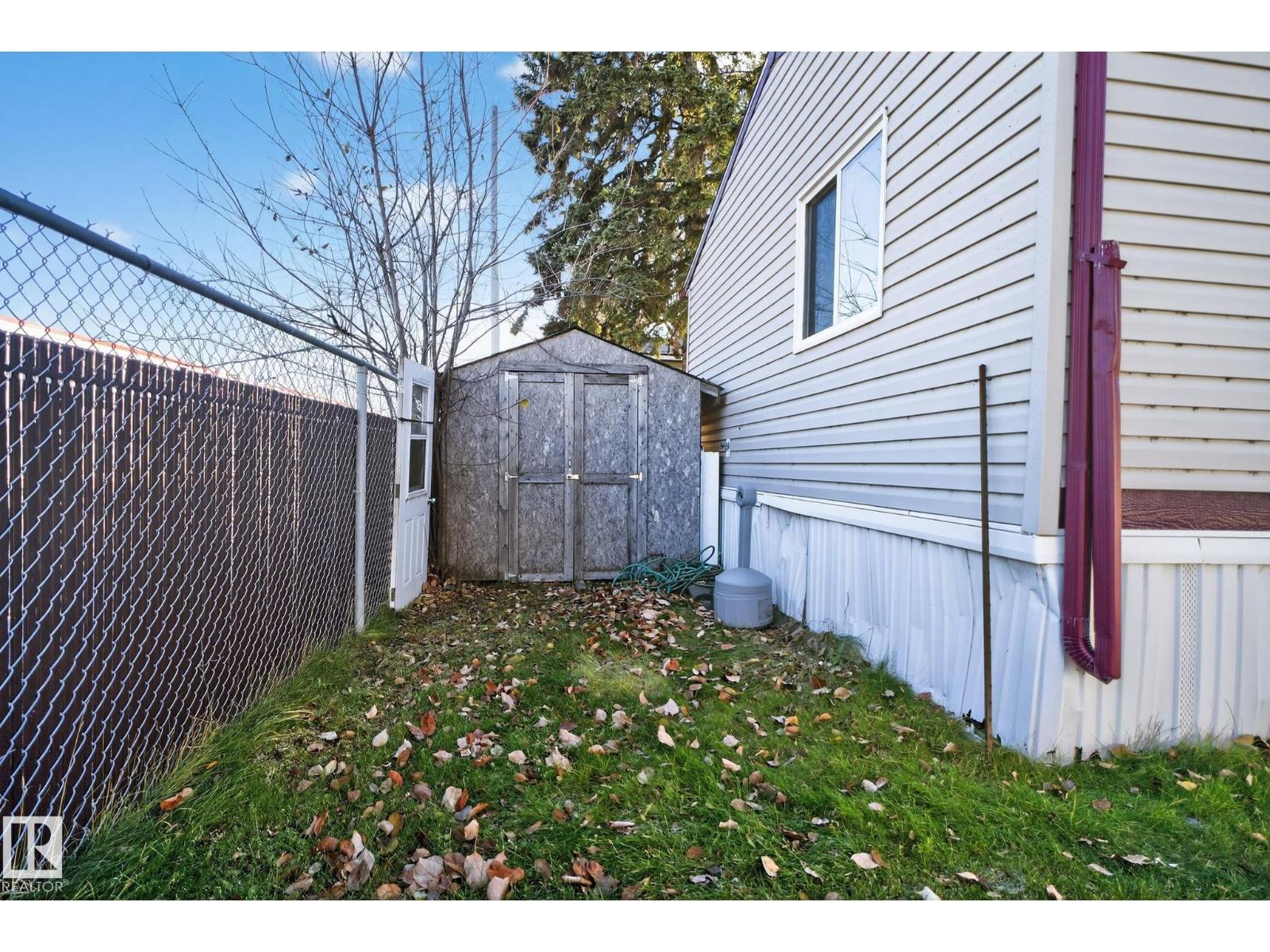 139 Willow Park Estates, Leduc, Alberta  T9E 6J8 - Photo 7 - E4464864