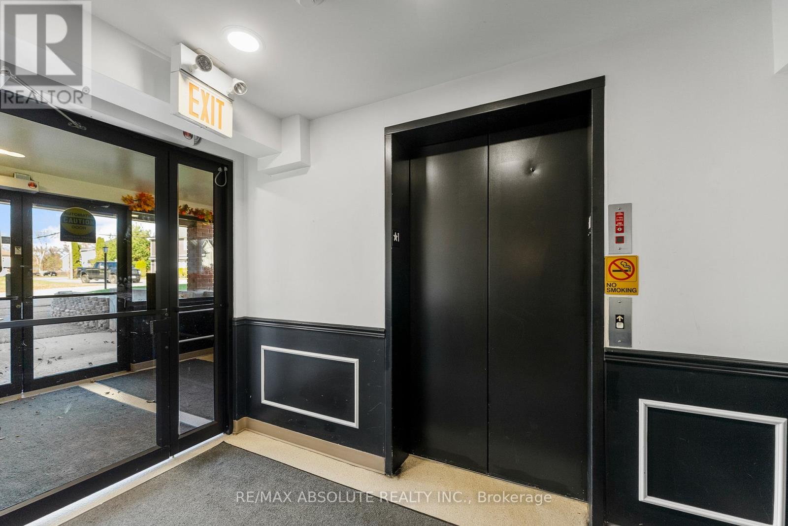 203 - 190 Elgin Street, Arnprior, Ontario K7S 1P1 - Photo 18 - X12515364