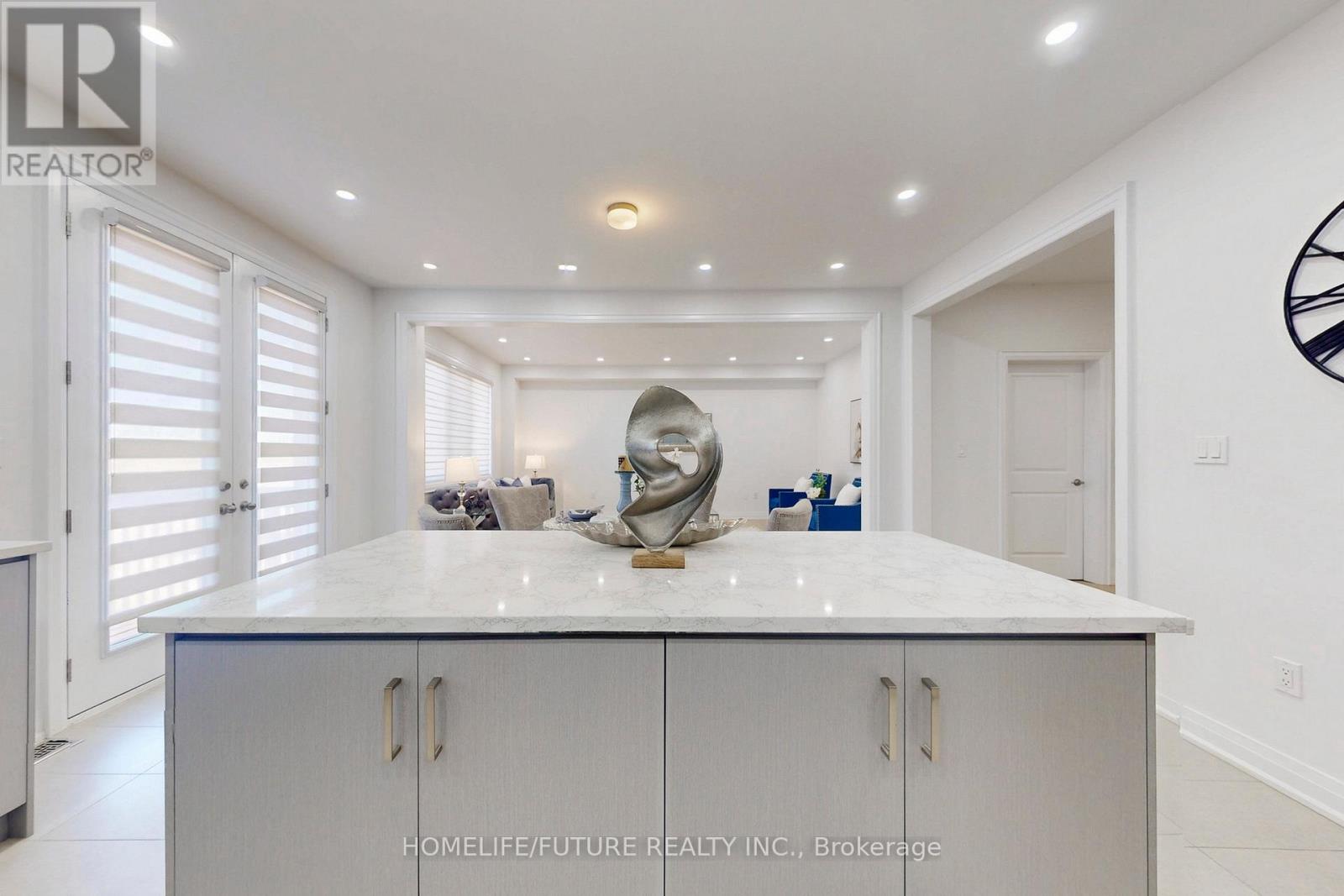 2096 Chris Mason Street, Oshawa, Ontario  L1L 0S6 - Photo 14 - E12512216