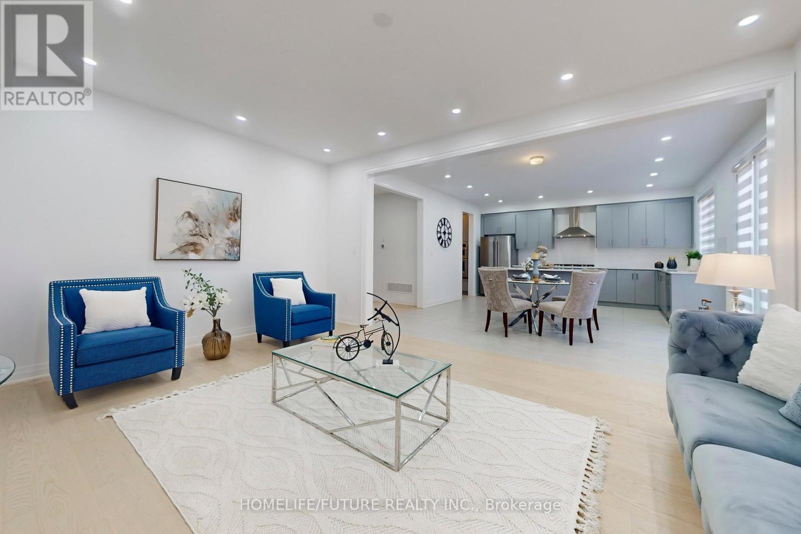 2096 Chris Mason Street, Oshawa, Ontario  L1L 0S6 - Photo 3 - E12512216